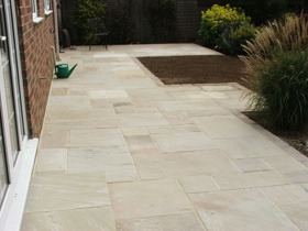 natural paving - Colchester, Essex, Suffolk - All Green Landscapes - natural paving